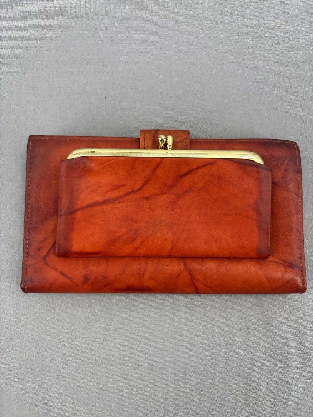 Vintage Baronet Leather Wallet Clutch in Distressed Cognac Brown